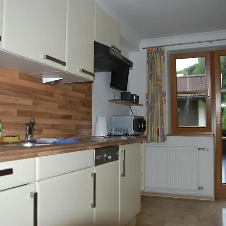 Apartament Mit Eigenem Balkon